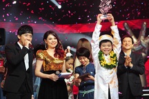 Nguyễn Quang Anh trở thành quán quân Giọng hát Việt nhí 2013