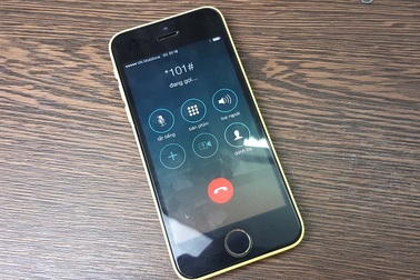 Vì sao iPhone 5C khoá mạng trừ tiền mỗi lần khởi động?