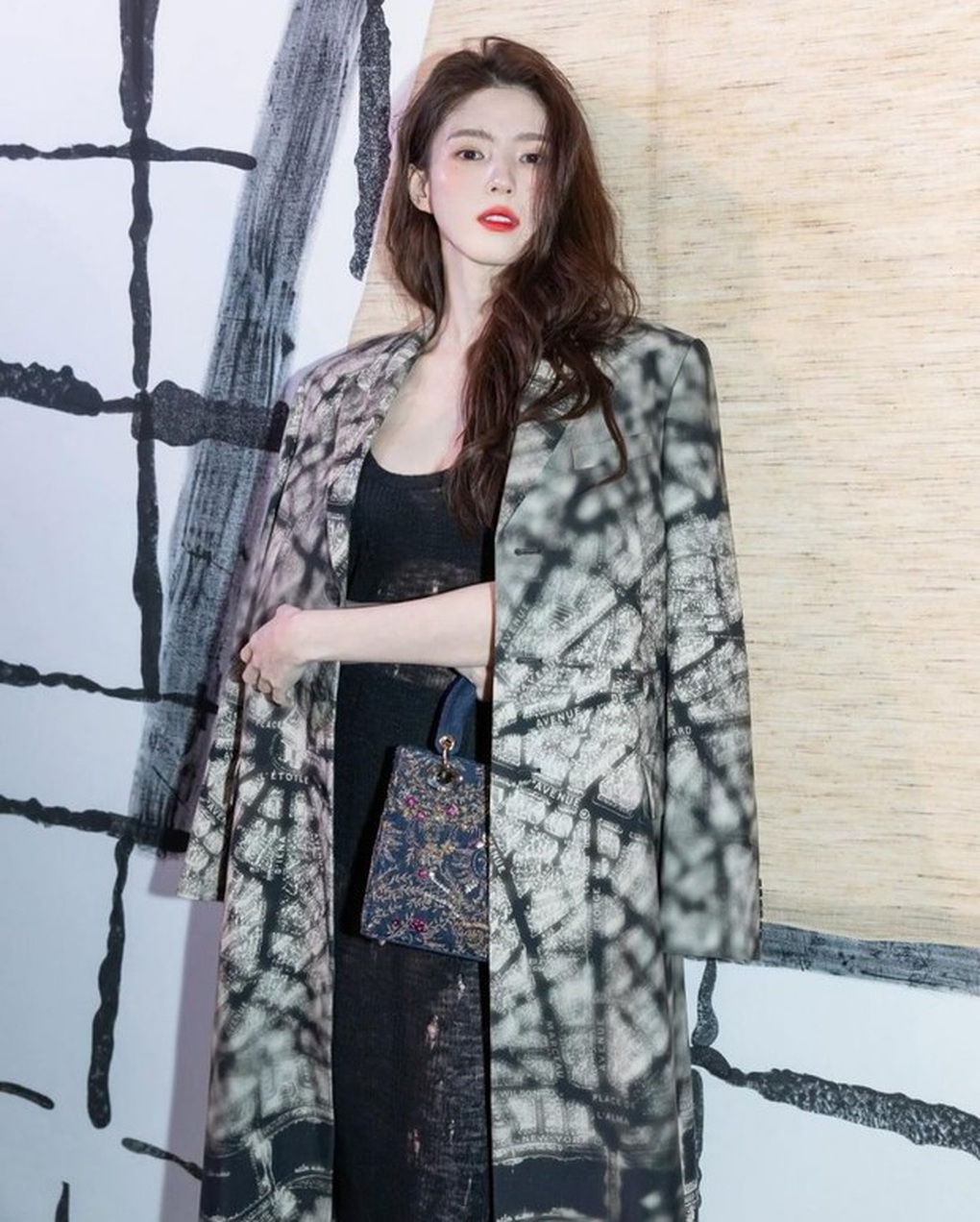Chị đẹp Han So Hee vướng tin hẹn hò ở hồ bơi, công ty quản lý lên tiếng - 1 Chị đẹp Han So Hee vướng tin hẹn hò ở hồ bơi, công ty quản lý lên tiếng - 1