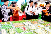 Bỏ quy định “bán nhà phải qua sàn”