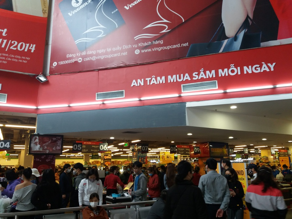 Dân mạng phản đối việc đi siêu thị vét sạch thực phẩm tích trữ - 7 Dân mạng phản đối việc đi siêu thị vét sạch thực phẩm tích trữ - 7