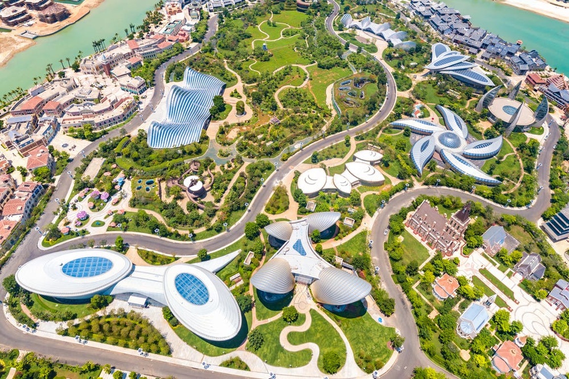 Cận cảnh Dubai của Trung Quốc, nơi Evergrande được lệnh phá bỏ 39 tòa nhà - 5 Cận cảnh Dubai của Trung Quốc, nơi Evergrande được lệnh phá bỏ 39 tòa nhà - 5