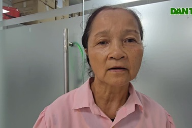 Trao quà bạn đọc Dân trí giúp đỡ gia đình bệnh nhân Nguyễn Văn Khôi