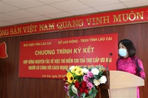 Lào Cai: Chi trả trợ cấp ưu đãi người có công qua hệ thống bưu điện