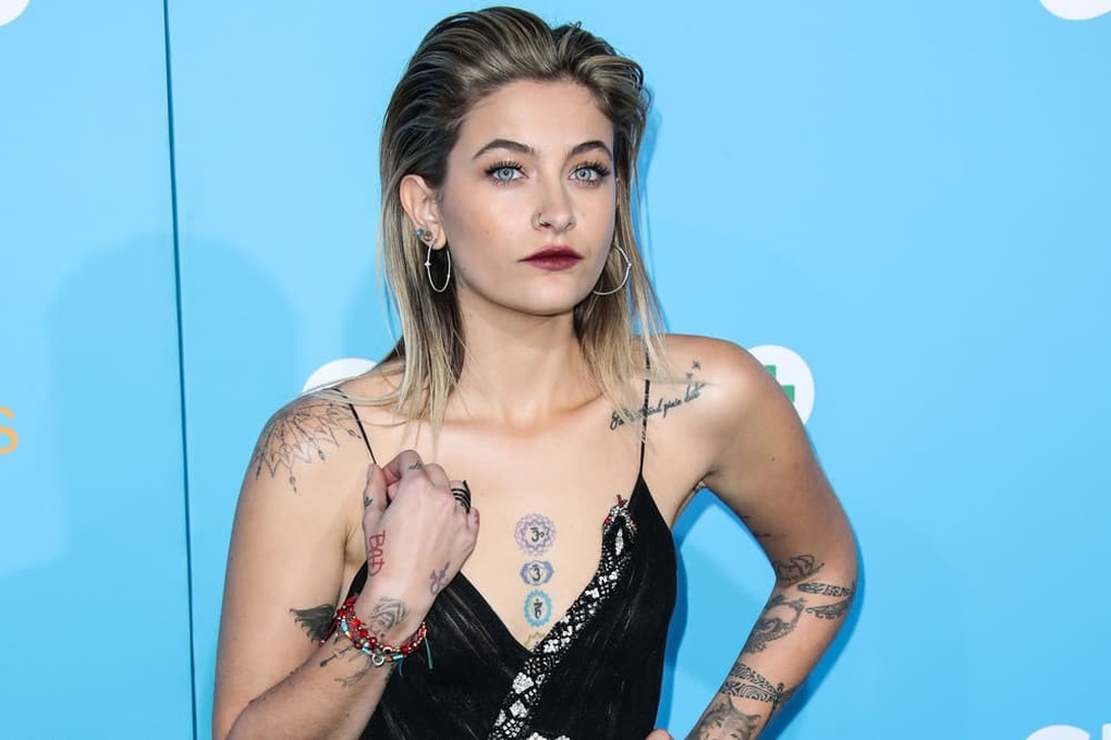 Con gái Michael Jackson: Từ bi kịch tuổi thơ đến cuộc chiến giành tài sản - 4 Con gái Michael Jackson: Từ bi kịch tuổi thơ đến cuộc chiến giành tài sản - 4