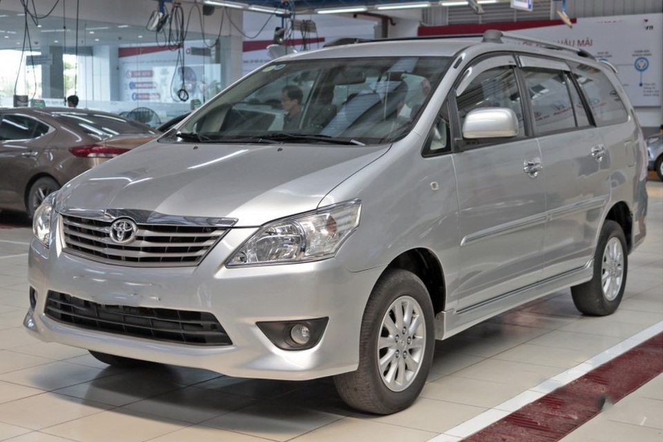 Chuyên gia chỉ cách nhận biết taxi cũ “lột xác” thành xe gia đình chơi Tết - 2 Chuyên gia chỉ cách nhận biết taxi cũ “lột xác” thành xe gia đình chơi Tết - 2