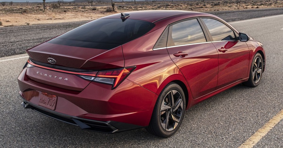 Hyundai Elantra 2021 N-Line sẽ có công suất 250 mã lực - 6 Hyundai Elantra 2021 N-Line sẽ có công suất 250 mã lực - 6