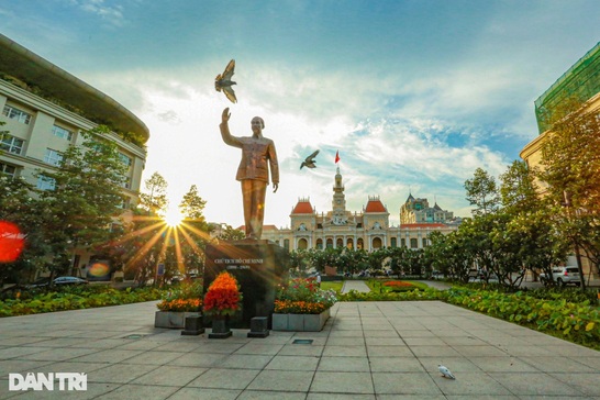 Sắp xếp đơn vị hành chính: "Đất nước là quê hương!"