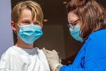 "Quái vật" Delta tấn công trẻ em Mỹ khi trường học mở cửa trở lại