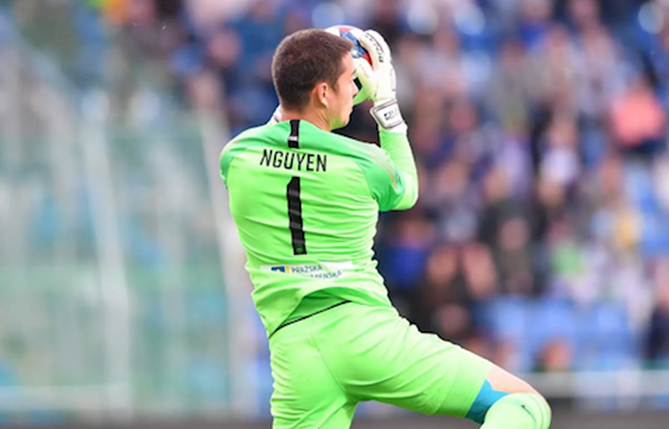 Filip Nguyễn hứng chịu “mưa bàn thắng” từ Sparta Praha - 1 Filip Nguyễn hứng chịu “mưa bàn thắng” từ Sparta Praha - 1
