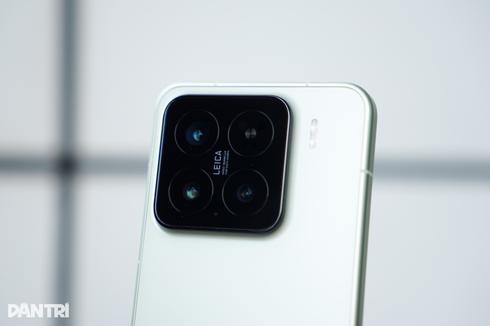 Đánh giá Xiaomi 15: Đối thủ của iPhone 16, Galaxy S25 - 18 Đánh giá Xiaomi 15: Đối thủ của iPhone 16, Galaxy S25 - 18