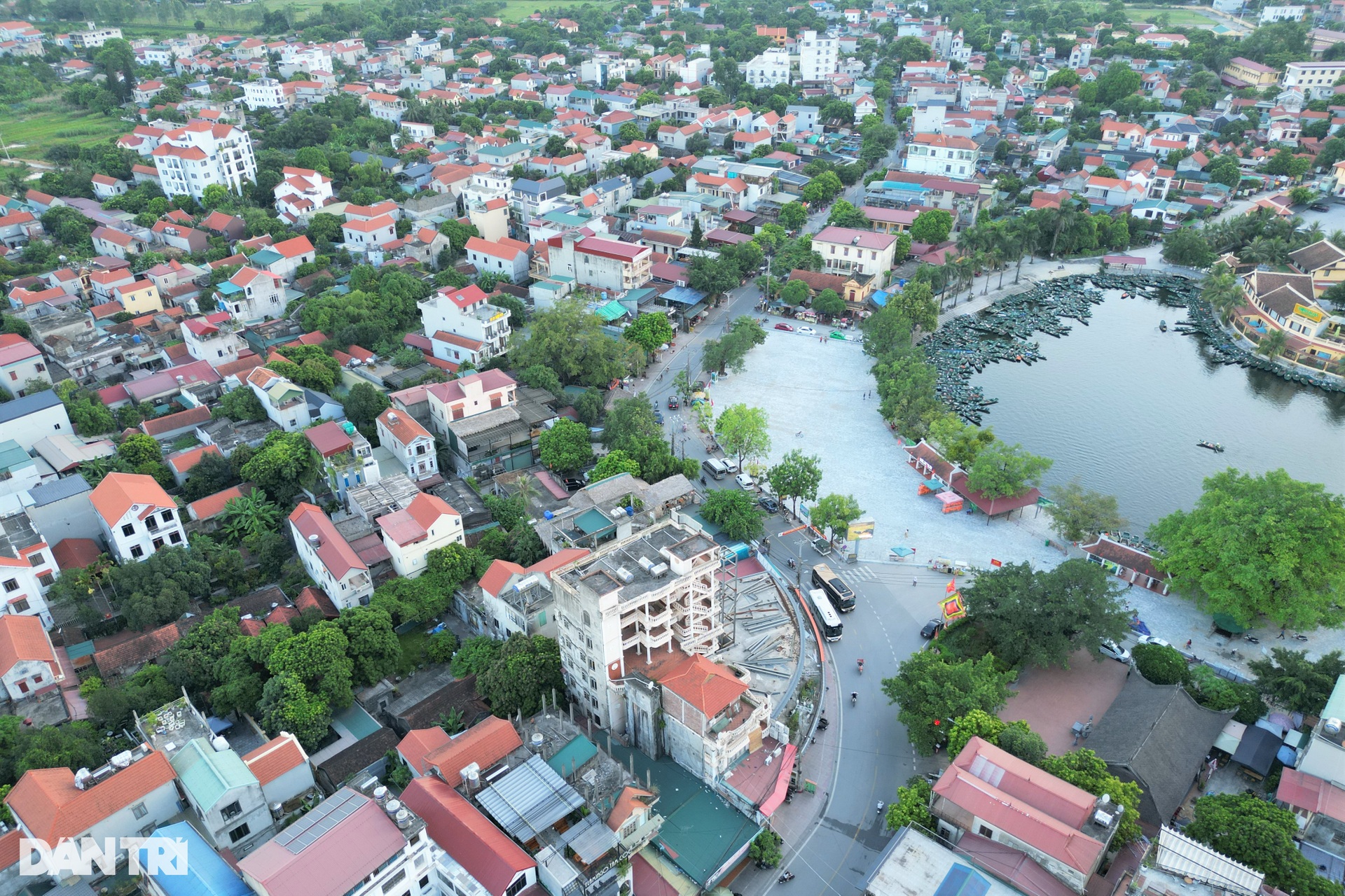 Западная улица в Ниньбине - Vietnam.vn