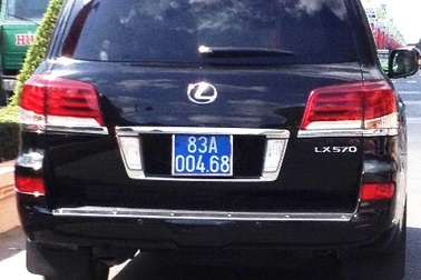 Công an Sóc Trăng nói gì về 4 xe Lexus biển xanh số đẹp?