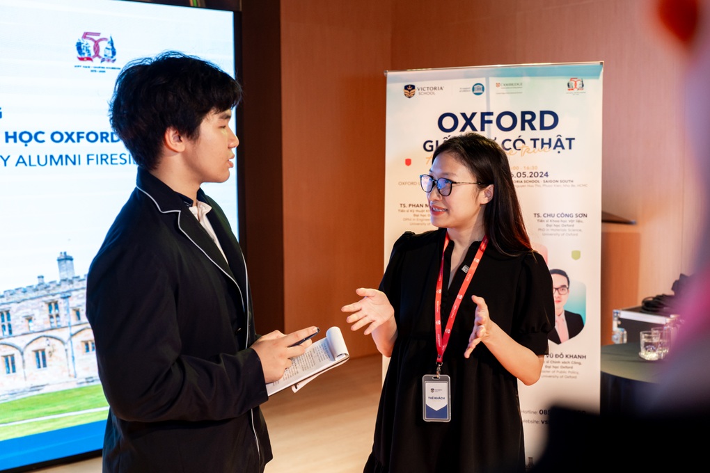 Cựu sinh viên đại học Oxford truyền cảm hứng cho học sinh Victoria School - 3