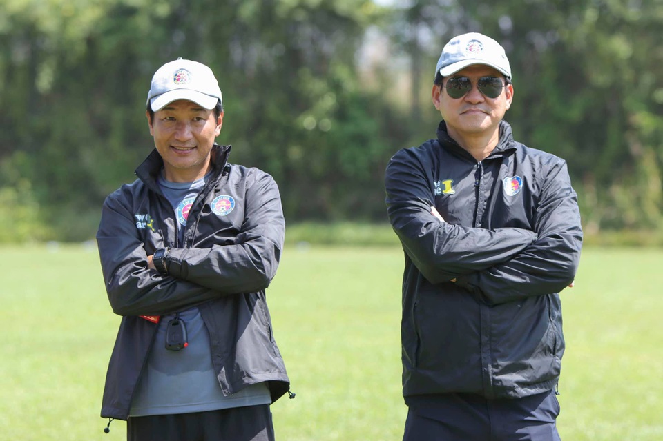 HLV Nhật Bản thay ông Vũ Tiến Thành dẫn dắt Sài Gòn FC - 1 HLV Nhật Bản thay ông Vũ Tiến Thành dẫn dắt Sài Gòn FC - 1