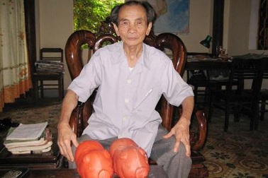 Lợn nhựa nghĩa tình