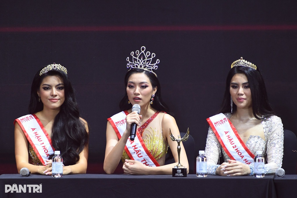 Tân Hoa hậu Thể thao Việt Nam 2022 phản hồi về clip liên quan đến bóng cười - 3