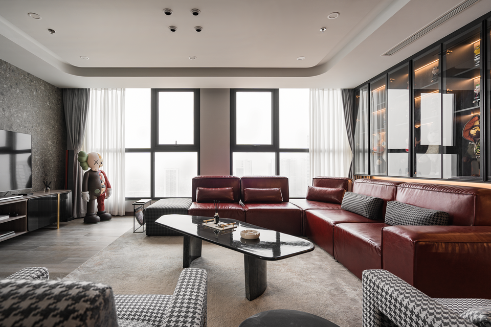 Căn hộ Hà Nội đẹp lạ trưng bày cả bộ sưu tập đồ chơi khủng của gia chủ 9X - 15