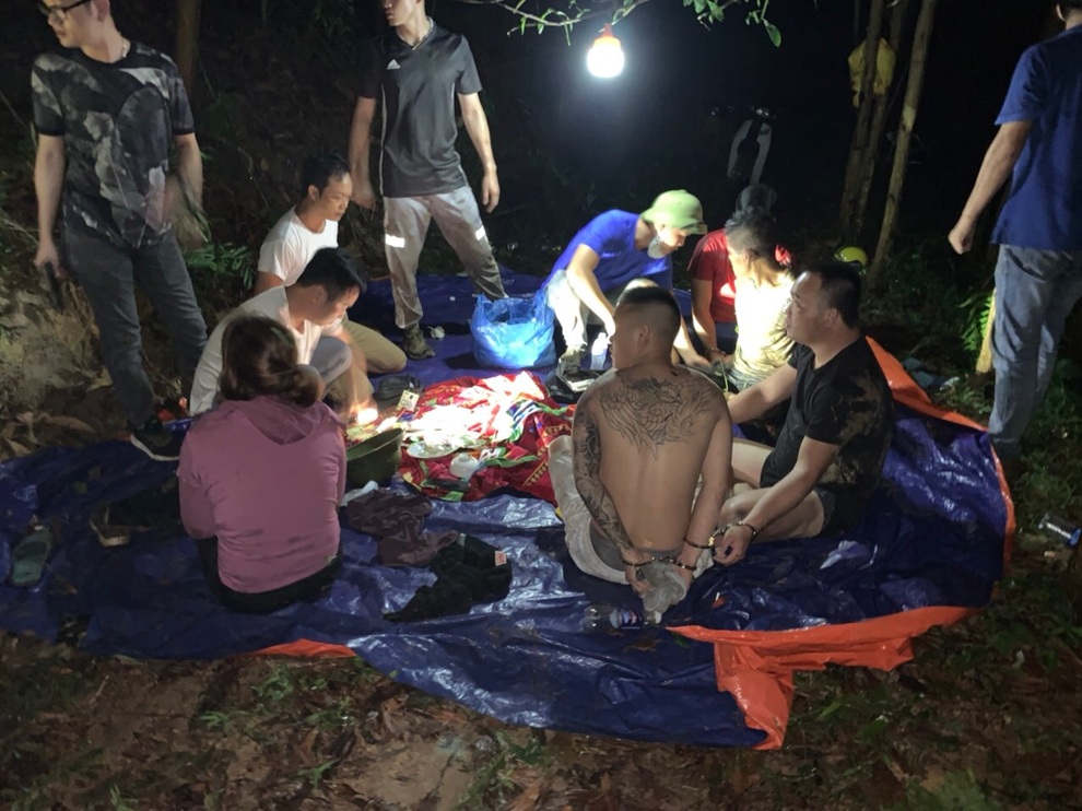 cac-doi-tuong-chon-dia-diem-danh-bac-co-dia-hinh-phuc-tap-doi-nui-vang-ve-de-qua-mat-luc-luong-chuc-nang.jpg Công cac-doi-tuong-chon-dia-diem-danh-bac-co-dia-hinh-phuc-tap-doi-nui-vang-ve-de-qua-mat-luc-luong-chuc-nang.jpg