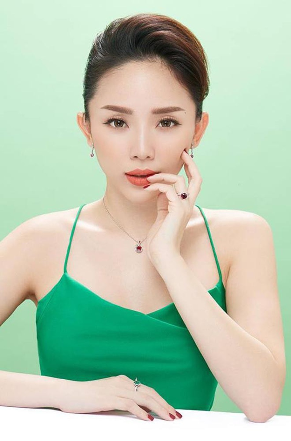 Ban tổ chức giữ kín kinh phí “khủng” mời dàn sao Hàn sang Việt Nam - 4 Ban tổ chức giữ kín kinh phí “khủng” mời dàn sao Hàn sang Việt Nam - 4