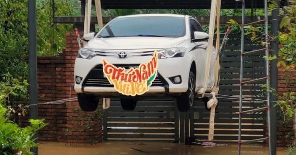 Dùng ròng rọc kéo ô tô lên cao, làm bè để chống ngập cho xe