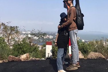 Chuyện tình đáng yêu của cô gái “nấm lùn” 1m52 và chàng trai 1m83