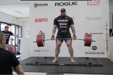 “Người đàn ông khỏe nhất hành tinh” lập kỷ lục nâng tạ 501kg