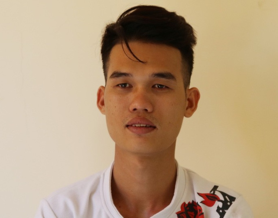 Bắt nhóm đối tượng dùng súng, giả công an cướp tiền tại sòng bạc - 2 Bắt nhóm đối tượng dùng súng, giả công an cướp tiền tại sòng bạc - 2