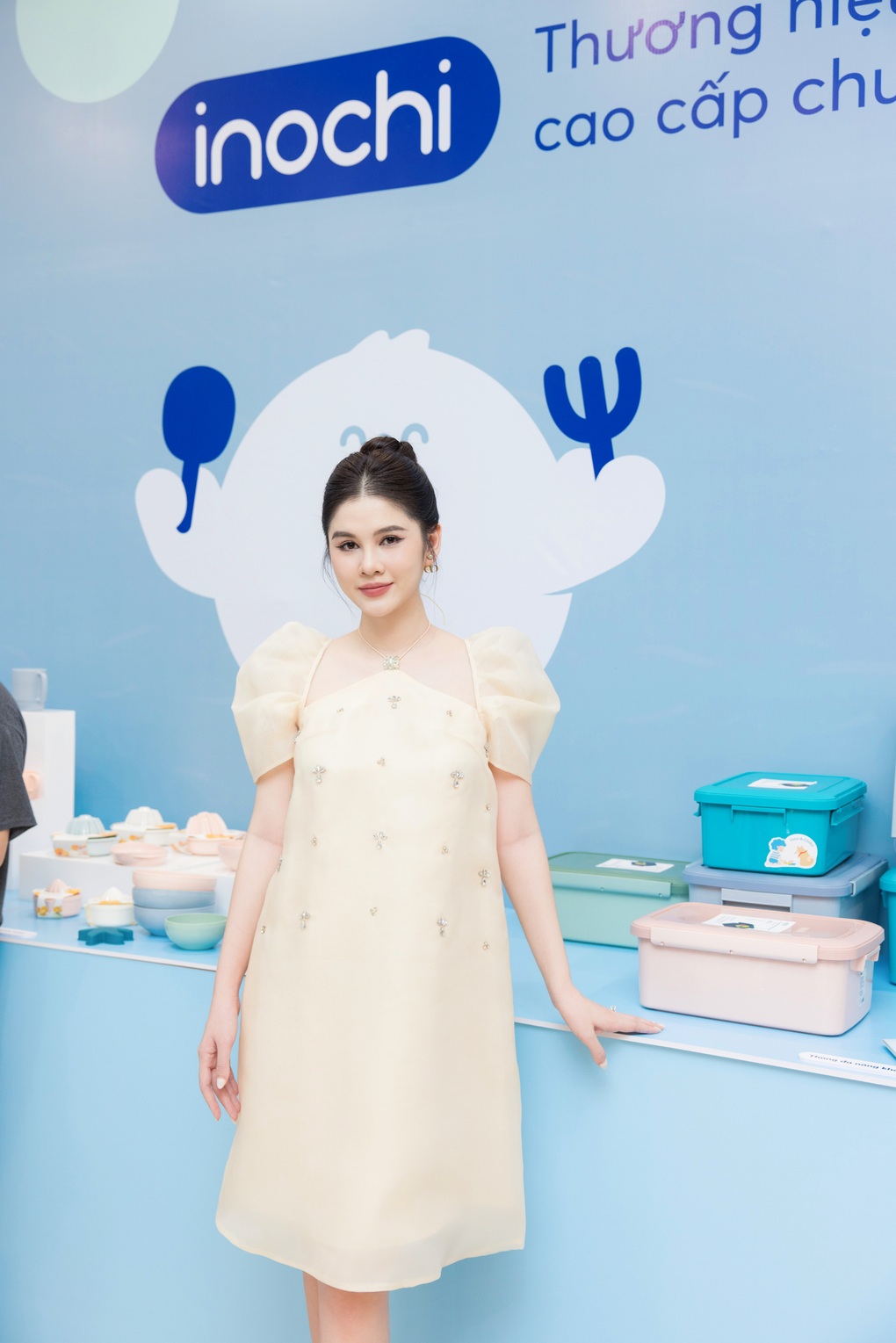Hoa hậu Ngọc Hân xinh đẹp tại sự kiện ra mắt hệ sinh thái dành cho mẹ và bé - 5 Hoa hậu Ngọc Hân xinh đẹp tại sự kiện ra mắt hệ sinh thái dành cho mẹ và bé - 5