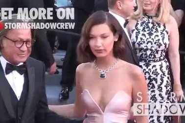 Bella Hadid gợi cảm trên thảm đỏ Cannes 2017