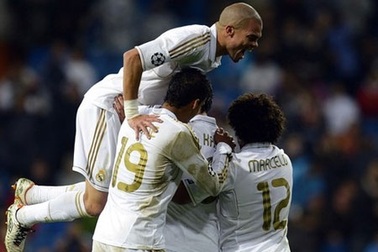 Real Madrid bước vào những ngày “giông bão”