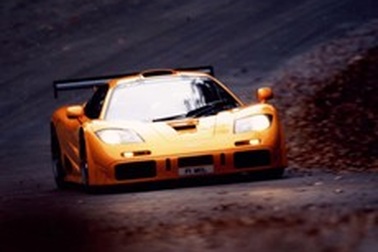 Hamilton chưa đủ điều kiện nhận siêu xe F1 LM