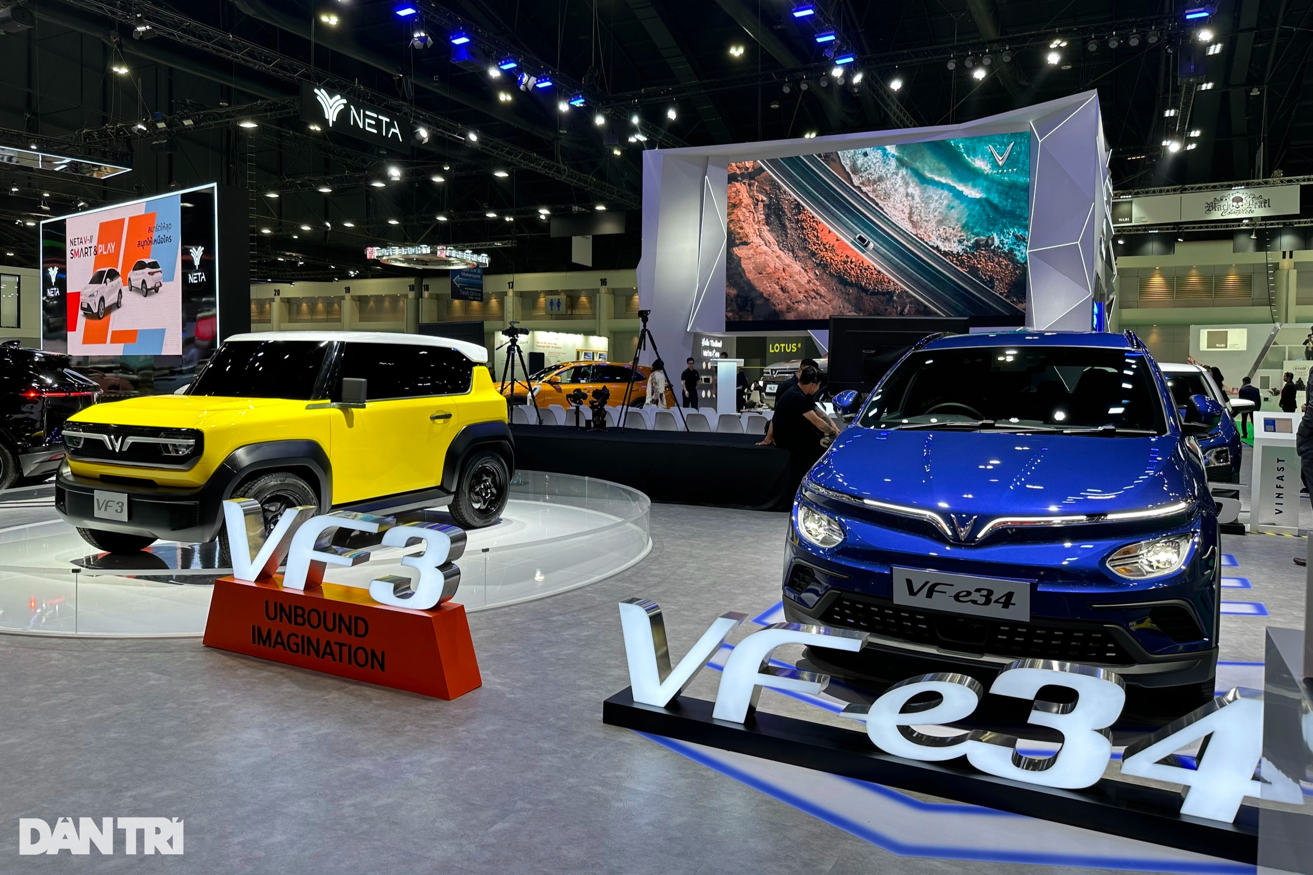 View - VinFast "đổ bộ" Thái Lan với loạt ô tô tay lái nghịch, VF Wild là điểm nhấn | Báo Dân trí