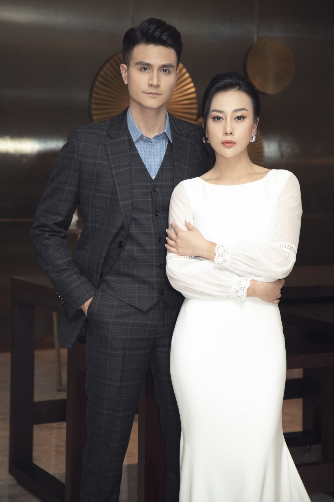 Vĩnh Thụy hội ngộ Phương Oanh sau bộ ảnh cưới gây sốt - 4 Vĩnh Thụy hội ngộ Phương Oanh sau bộ ảnh cưới gây sốt - 4