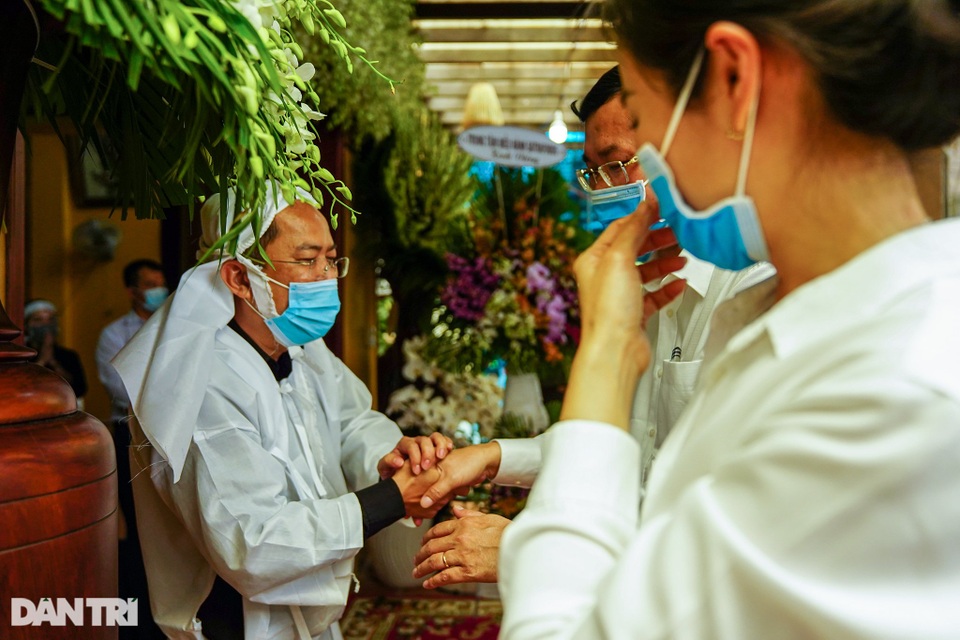 Những dòng tiễn biệt nguyên Phó Thủ tướng Trương Vĩnh Trọng - 11 Những dòng tiễn biệt nguyên Phó Thủ tướng Trương Vĩnh Trọng - 11