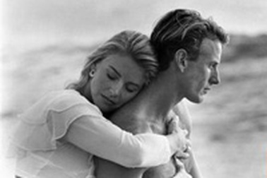 Đuổi hình, bắt bóng