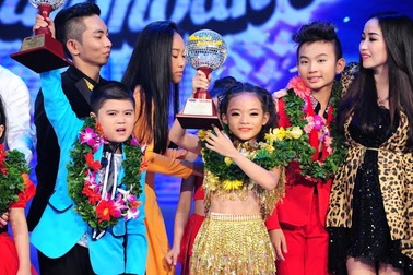“Bà già bắt trộm” Linh Hoa trở thành quán quân Bước nhảy hoàn vũ nhí