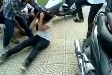Vụ kỷ luật học sinh đánh bạn dã man còn thiếu công minh 