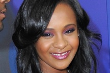 Hé lộ về đám tang con gái Whitney
