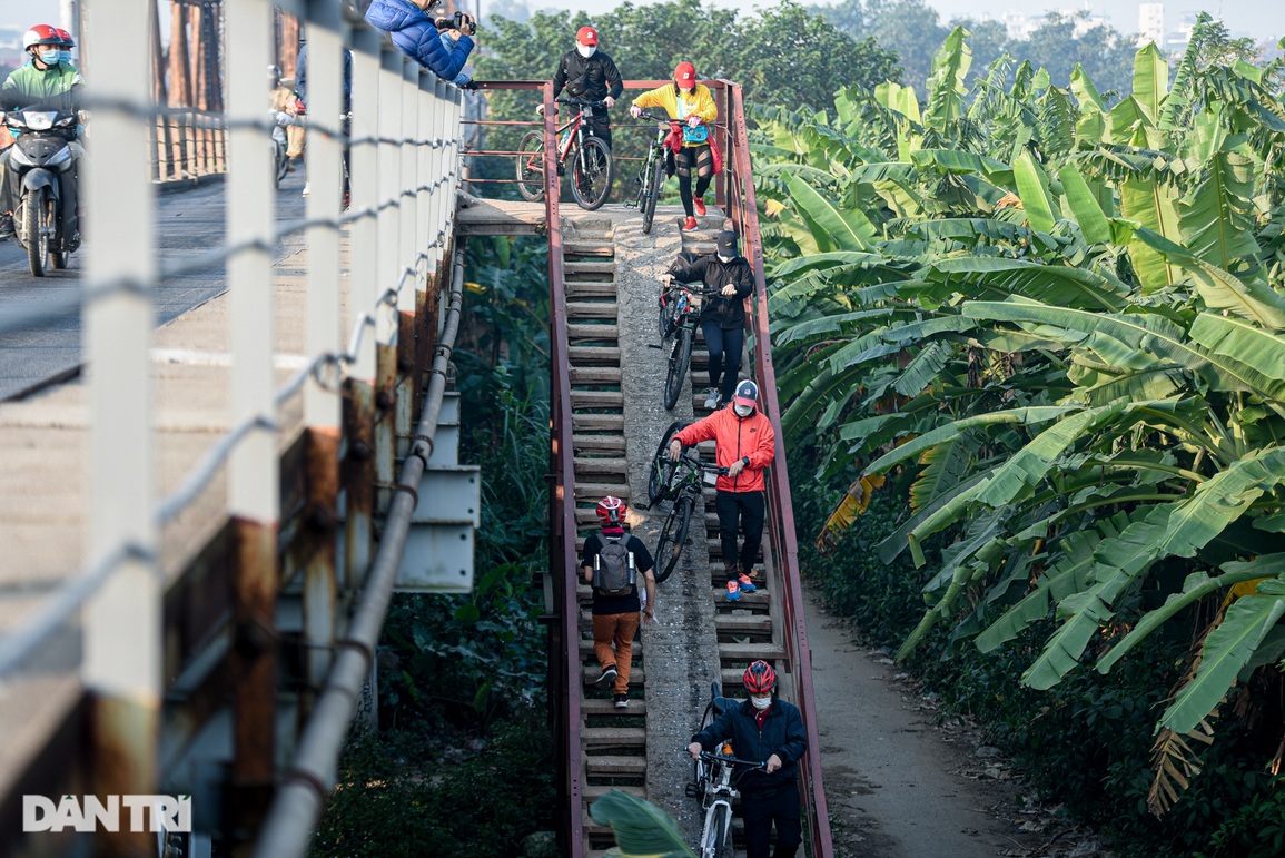 Ngại đi xa vì dịch, khách chi tiền triệu đặt tour xe đạp du lịch Hà Nội - 3 Ngại đi xa vì dịch, khách chi tiền triệu đặt tour xe đạp du lịch Hà Nội - 3