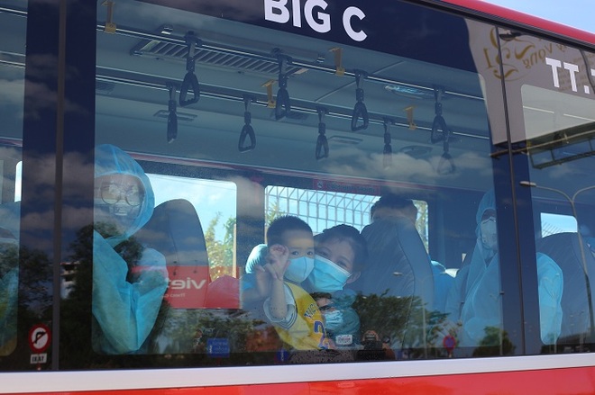 Nỗi lòng người dứt áo rời Sài Gòn về quê khi thành phố đổ bệnh - 12 Nỗi lòng người dứt áo rời Sài Gòn về quê khi thành phố đổ bệnh - 12