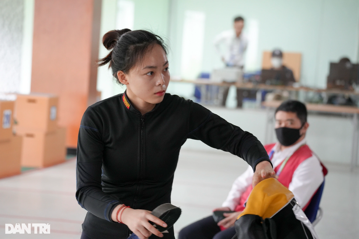 Cận cảnh gương mặt hot girl bắn súng giành HCV tại SEA Games 31 - 6 Cận cảnh gương mặt hot girl bắn súng giành HCV tại SEA Games 31 - 6