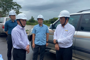 EVNCPC huy động lực lượng xung kích khắc phục hậu quả bão Noru