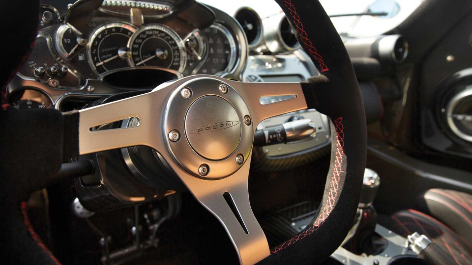Pagani Zonda Aether – Dành cho những người “biết chơi”, nhưng phải có tiền - 20 Pagani Zonda Aether – Dành cho những người “biết chơi”, nhưng phải có tiền - 20