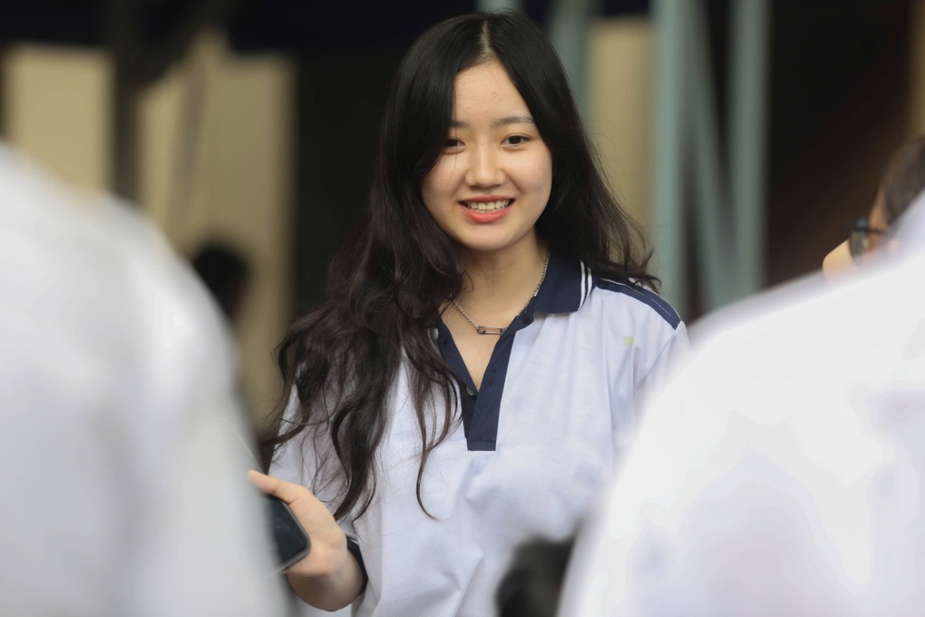 Điểm sàn của loạt trường đại học, có trường “top” giảm đến 6 điểm - 1 Điểm sàn của loạt trường đại học, có trường “top” giảm đến 6 điểm - 1