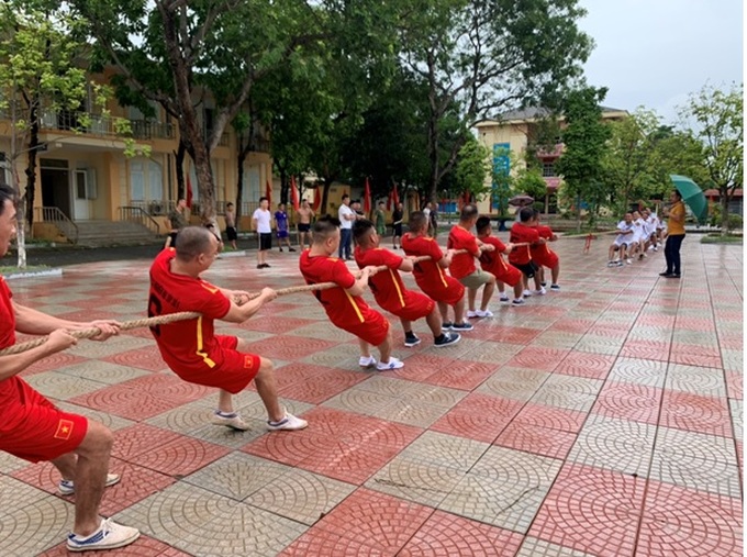 Các chế độ trị liệu, giáo dục, ăn uống cũng như các hoạt động thể thao của học viên tại cơ sở cai nghiện luôn được đảm bảo đầy đủ.