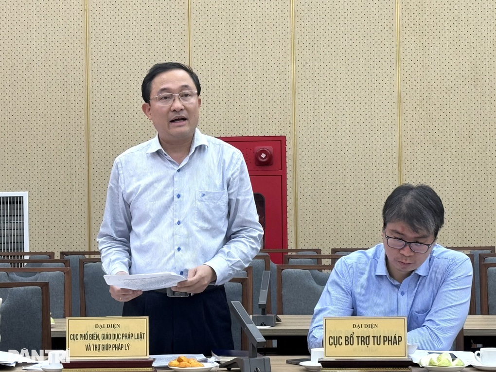 Công tác phổ biến, giáo dục pháp luật được triển khai trọng tâm, trọng điểm - 1 Công tác phổ biến, giáo dục pháp luật được triển khai trọng tâm, trọng điểm - 1