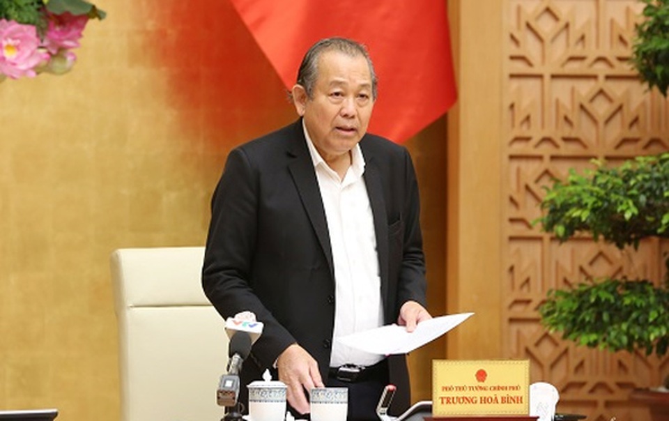 Phó Thủ tướng chỉ rõ việc cán bộ bảo kê buôn lậu, tiếp tay cho tội phạm - 1 Phó Thủ tướng chỉ rõ việc cán bộ bảo kê buôn lậu, tiếp tay cho tội phạm - 1