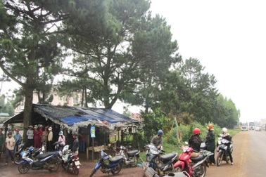 Người đàn ông nhặt rác chết tại quán nước ven đường