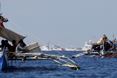 Philippines phản đối Trung Quốc sử dụng vũ lực nhằm vào tàu nước ngoài